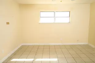 13207 Santa Teresa Rd, Houston, TX 77045 - Photo 15
