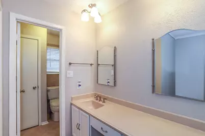 613 W Castle Harbour Drive, Friendswood, TX 77546 - Photo 13