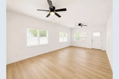 2027 54th Street, Galveston, TX 77551 - Photo 7