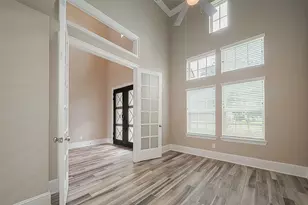 115 N Winter Sunrise Cir, Tomball, TX 77375 - Photo 7