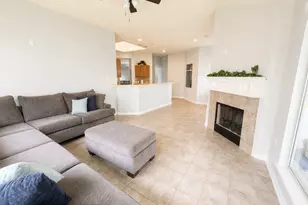 1303 Mayberry Cir, Sugar Land, TX 77479 - Photo 13