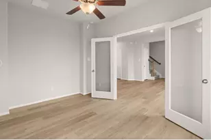 31865 Pecan Cottage Ln, Spring, TX 77386 - Photo 5