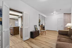 4402 Ireland Ln, Pasadena, TX 77505 - Photo 11