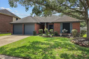 4402 Ireland Ln, Pasadena, TX 77505 - Photo 1