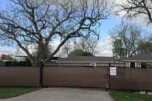 13217 Player St, Houston, TX 77045 - Photo 1