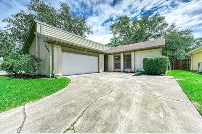 2702 Dove Tree Drive, Alvin, TX 77511 - Photo 5