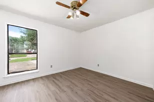 2702 Dove Tree Dr, Alvin, TX 77511 - Photo 19