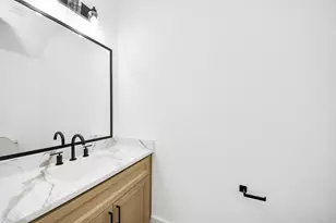 1917 West St, Houston, TX 77026 - Photo 25