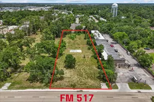 501 Fm 517 Rd E, Dickinson, TX 77539 - Photo 1