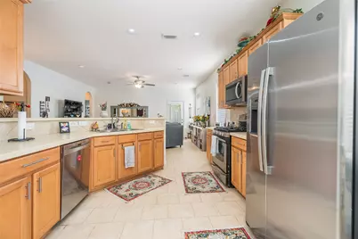 2868 Milano Lane, League City, TX 77573 - Photo 9