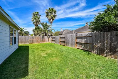 2111 Sailwind Drive, Pearland, TX 77584 - Photo 31