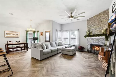 8226 Mandalay Bay Drive, Baytown, TX 77523 - Photo 9