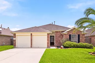 8226 Mandalay Bay Dr, Baytown, TX 77523 - Photo 1