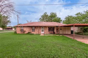 210 Bullard St, Madisonville, TX 77864 - Photo 43