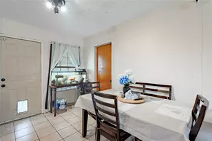 210 Bullard St, Madisonville, TX 77864 - Photo 13