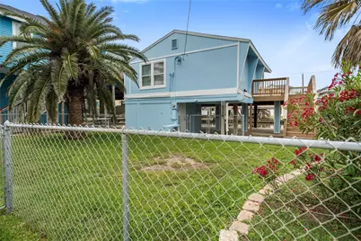 16710 Montego Way, Jamaica Beach, TX 77554 - Photo 19
