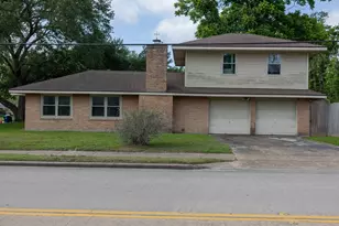 502 Lakeland Dr, Humble, TX 77338 - Photo 1