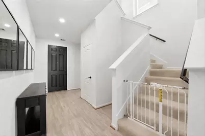 6718 Lindale Springs Lane, Katy, TX 77449 - Photo 5