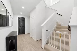 6718 Lindale Springs Ln, Katy, TX 77449 - Photo 5