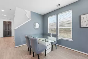 6718 Lindale Springs Ln, Katy, TX 77449 - Photo 11