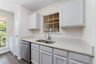 3770 Lovers Wood Lane #709, Houston, TX 77014 - Photo 9