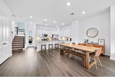 11008 Mikula Drive, Houston, TX 77043 - Photo 17