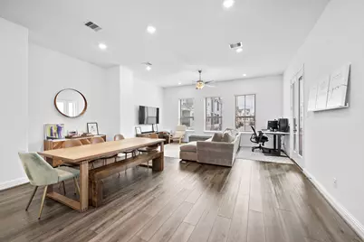 11008 Mikula Drive, Houston, TX 77043 - Photo 15