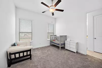 11008 Mikula Drive, Houston, TX 77043 - Photo 29