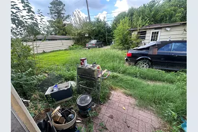 8105 Howard Drive, Houston, TX 77017 - Photo 15