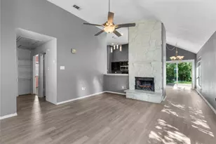 12210 White River Dr, Tomball, TX 77375 - Photo 3