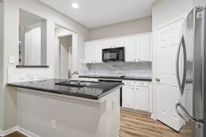 151 E Greenhill Terrace Place, The Woodlands, TX 77382 - Photo 15