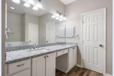 151 E Greenhill Terrace Place, The Woodlands, TX 77382 - Photo 21