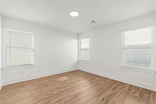 1912 Schweikhardt St St, Houston, TX 77020 - Photo 25