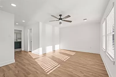 1912 Schweikhardt Street, Houston, TX 77020 - Photo 19