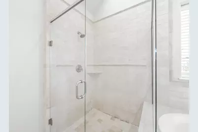 2426 Bevis Street, Houston, TX 77008 - Photo 5