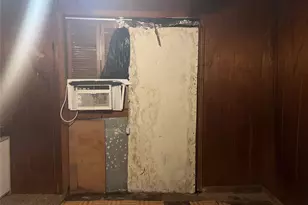 8016 Munn St, Houston, TX 77029 - Photo 17