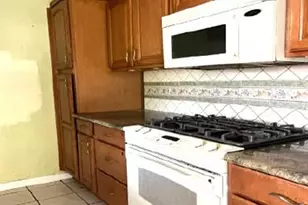 6626 Roberson St, Houston, TX 77085 - Photo 7