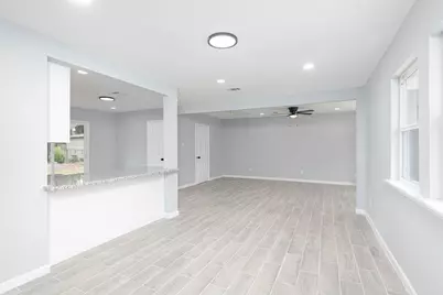3205 Stallings Drive, Houston, TX 77088 - Photo 21