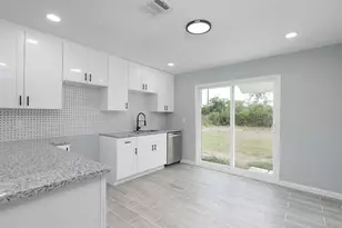3205 Stallings Dr, Houston, TX 77088 - Photo 17