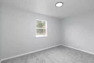3205 Stallings Dr, Houston, TX 77088 - Photo 7