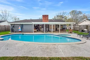 2712 Perry Ln, Alvin, TX 77511 - Photo 19