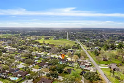 2712 Perry Lane, Alvin, TX 77511 - Photo 25