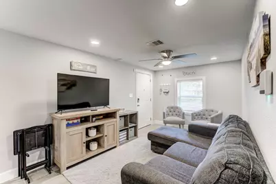 5523 Avenue O, Galveston, TX 77551 - Photo 9