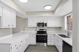 6541 S Briar Bayou Dr, Houston, TX 77072 - Photo 9