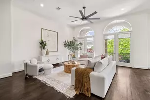 908 Thompson St, Houston, TX 77007 - Photo 9