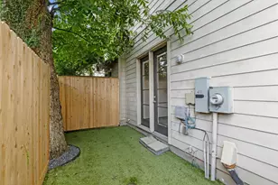 908 Thompson St, Houston, TX 77007 - Photo 31
