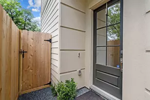 908 Thompson St, Houston, TX 77007 - Photo 5
