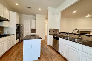 2806 Briarhurst Park, Houston, TX 77057 - Photo 9