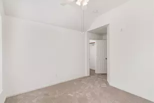 22 Almond Branch Pl, The Woodlands, TX 77382 - Photo 35