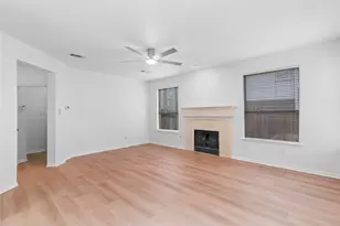 22 Almond Branch Pl, The Woodlands, TX 77382 - Photo 19